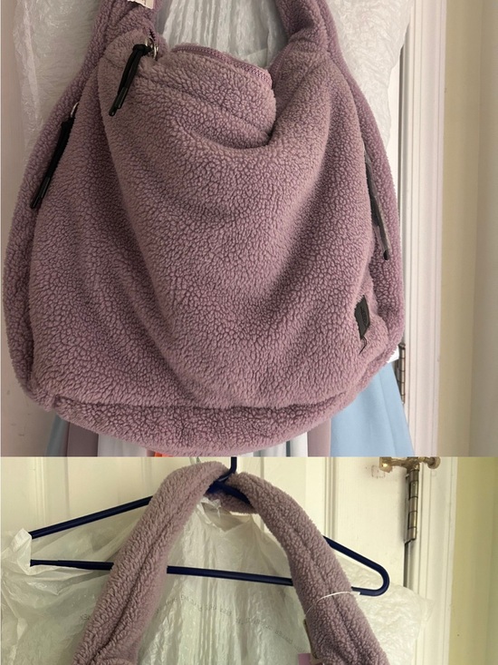Free People Handbags - NWT Free People Plush Sherpa Tote Bag in Dusty Mauve